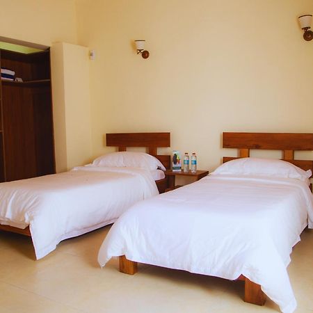 Mahafaly Hotel & Resort Antsirabe Esterno foto