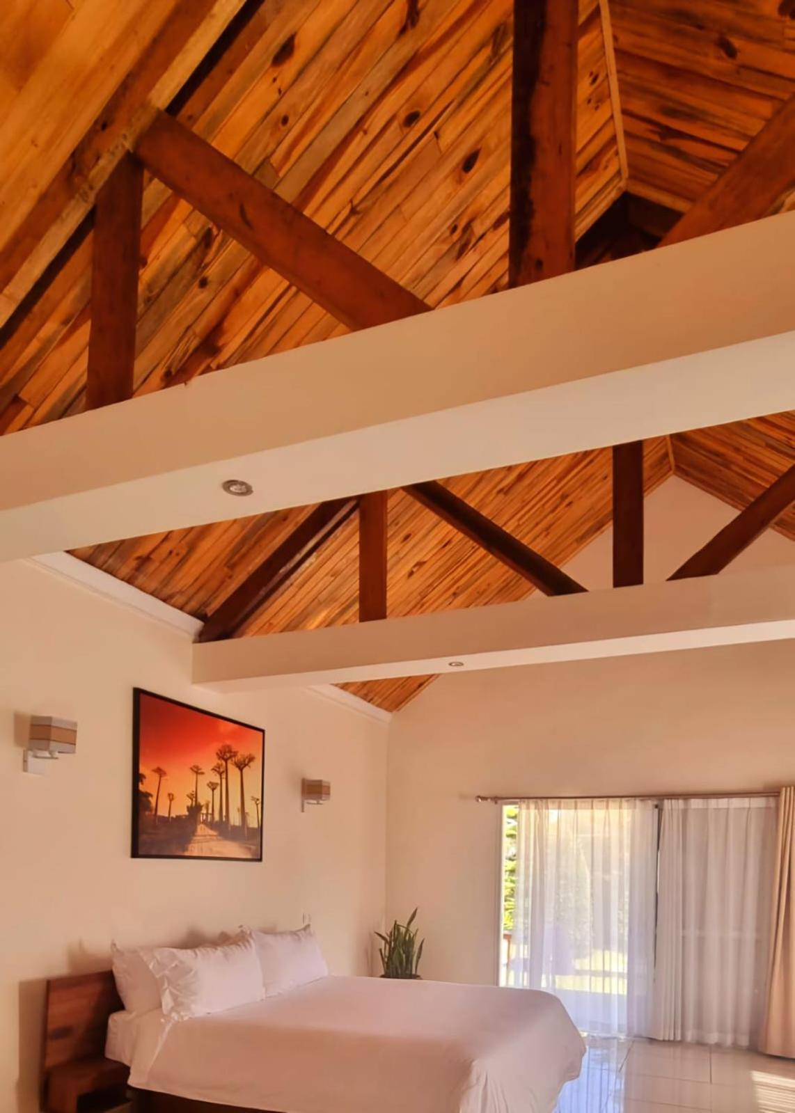 Mahafaly Hotel & Resort Antsirabe Esterno foto