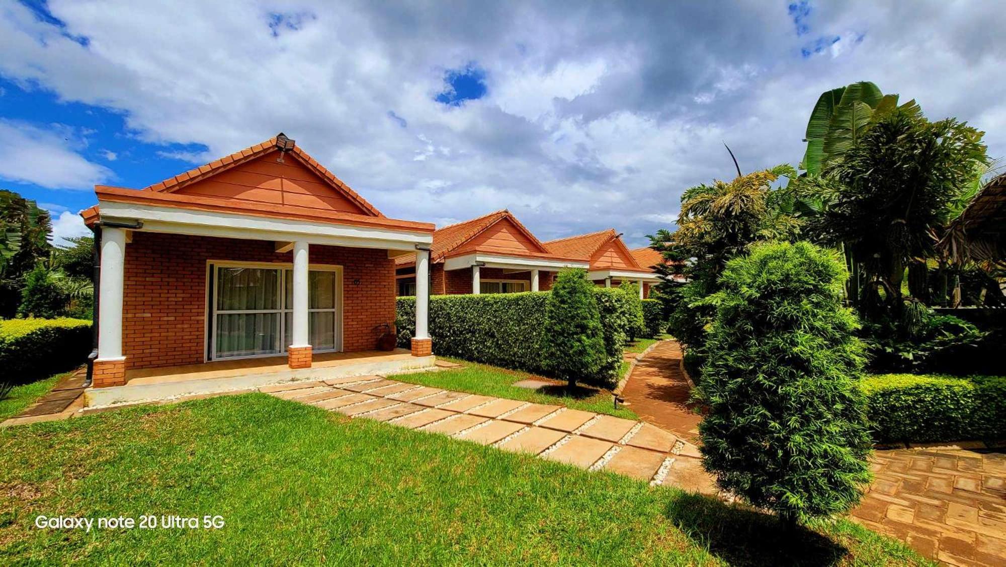 Mahafaly Hotel & Resort Antsirabe Esterno foto