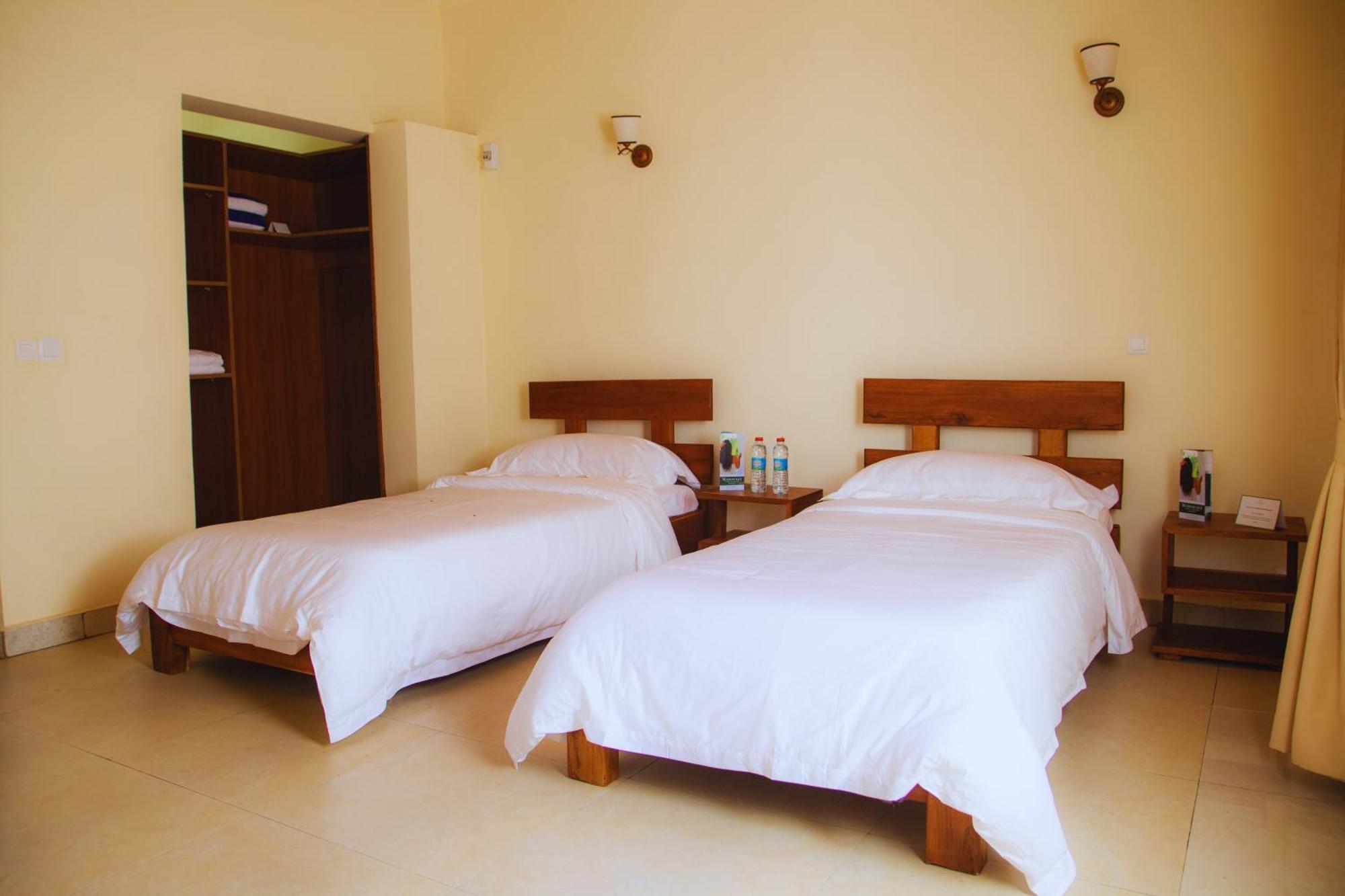 Mahafaly Hotel & Resort Antsirabe Esterno foto